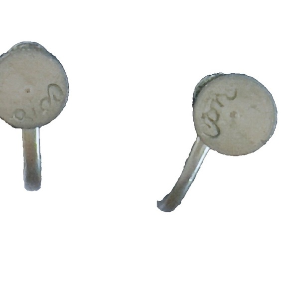 Vintage Coro pear cut pink rhinestone prong set star shaped screw back earrings - Picture 2 of 2